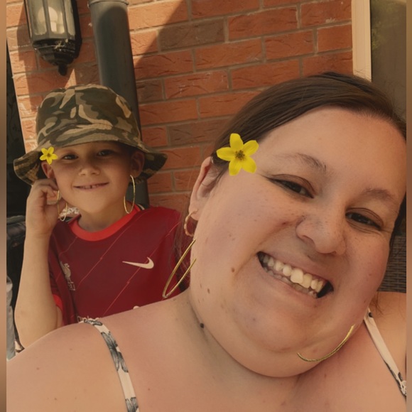 Meet your Posher, Samantha - Picture 5 of 6